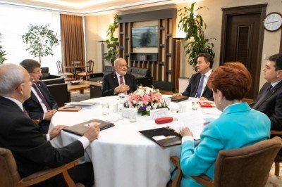 6'lı masada bakanlık pazarlığı iddiası