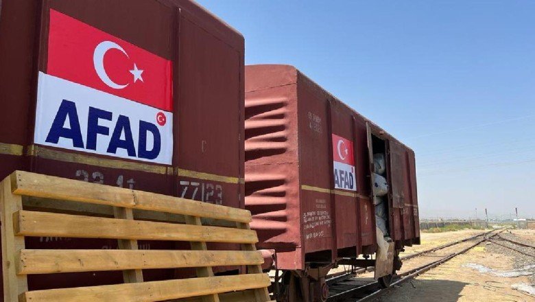 AFAD'dan Pakistan'a 26 bin çadır, 400 binden fazla gıda ve hijyen kolisi desteği
