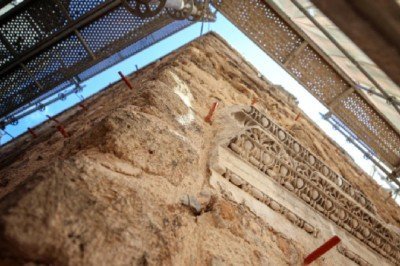 Antalya'nın simge kulesi aslına dönüyor