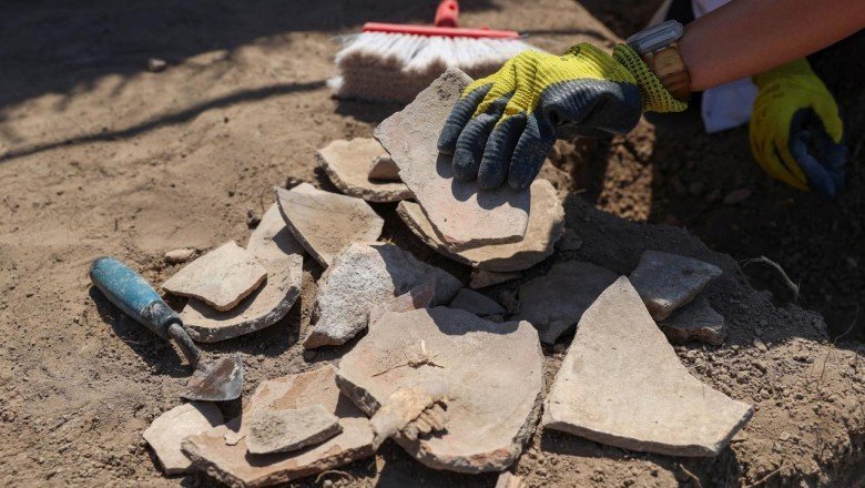 Ayanis Kalesi'nde yapılan kazılarda kraliyet çöplüğü ortaya çıkarıldı