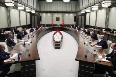 Cumhurbaşkanlığı Kabinesi sona erdi