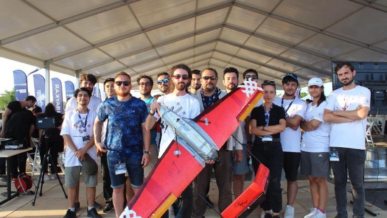 Eskişehirli öğrenciler TEKNOFEST'te ödül aldı