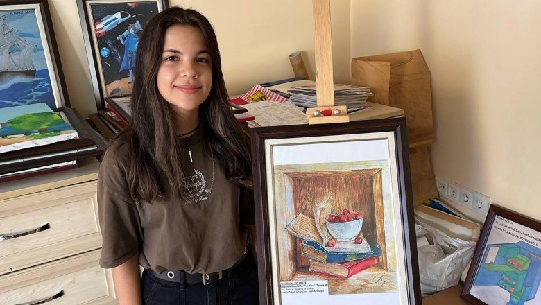 Isparta'da lise öğrencisi Sırbistan'daki resim yarışmasında dünya üçüncüsü oldu