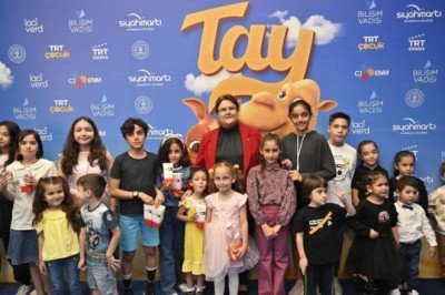 TRT ortak yapımı Tay filminin galası yapıldı