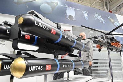 Türk savunma sanayii Güney Afrika'da vitrine çıkıyor