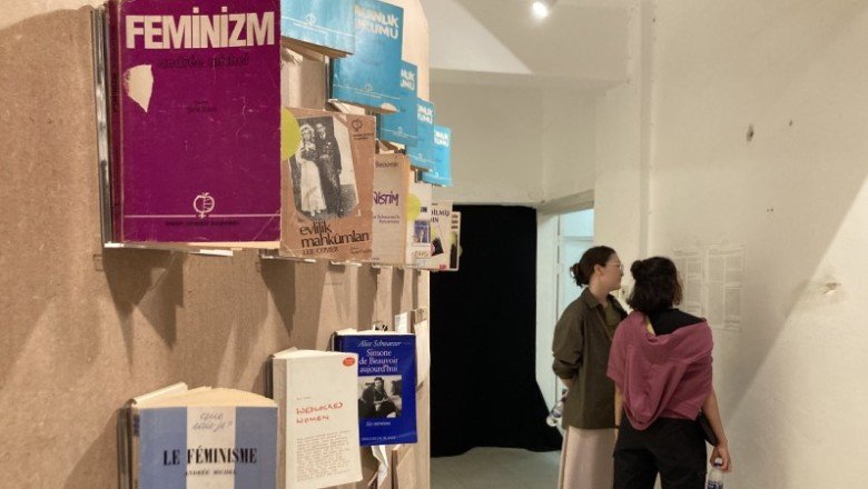 17. İstanbul Bienali'nde Kadın Eserleri Kütüphanesi ve Bilgi Merkezi Vakfı koleksiyonlarından seçkiler sergileniyor