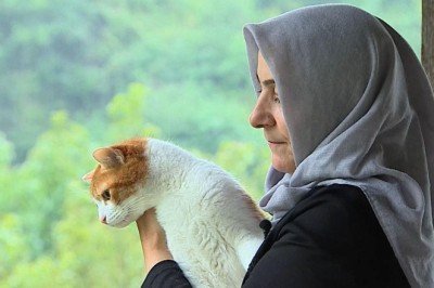 Dokuzuncu kattan düşen Paşa hayata tutundu