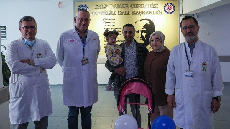 Adaşının kalbiyle yaşama tutundu