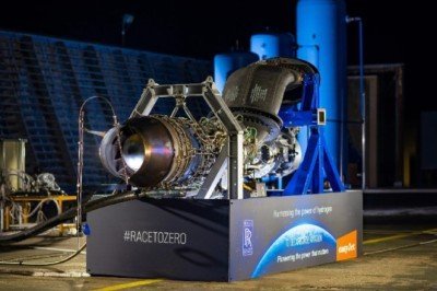 Rolls-Royce, dünyanın ilk hidrojen yakıtlı uçak motorunu geliştirdi