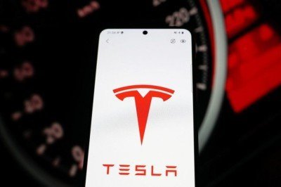 Tesla, ultra hızlı şarj teknolojisini duyurdu