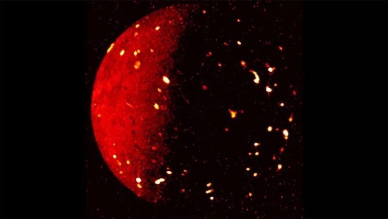 NASA'nın uzay aracı Juno, Jüpiter'in volkanik uydusu İo'ya ilerliyor