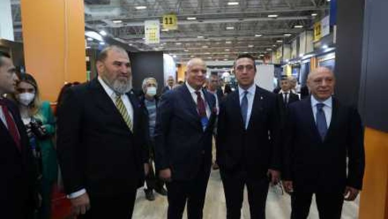 Fenerbahçe Başkanı Ali Koç, PETRONET standını ziyaret etti.