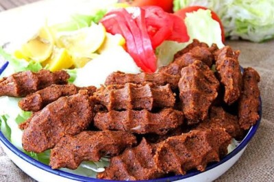 Blendır İle Etsiz Kolay Çiğ Köfte Tarifi