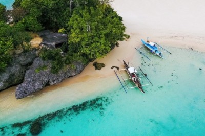 Boracay Adası: Beyaz Kumsallarıyla Filipinler'in Cenneti