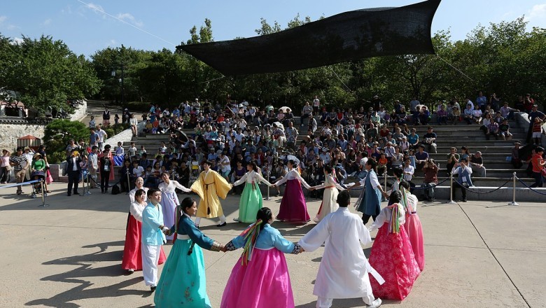 Ganggangsullae: Geleneksel Kore Dansı Hakkında Sürükleyici Bir Kılavuz