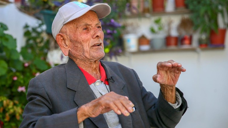 Atatürk'ü gördüğü anları anlatırken gözyaşlarını tutamadı
