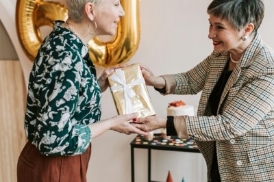 Menopoz Süreci: Belirtiler ve Rahatlatıcı Öneriler