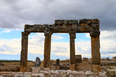 Blaundos'un 2 bin yıllık stadyumu gün yüzüne çıkarılıyor