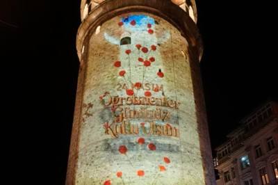 Galata Kulesi'nde 24 Kasım Öğretmenler Günü'ne özel gösteri