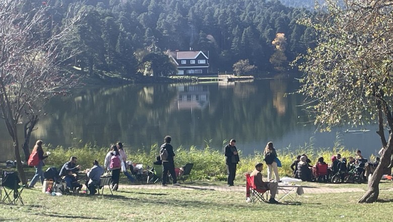 Gölcük Tabiat Parkı, hafta sonu ziyaretçi akınına uğradı