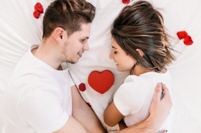 Bir Erkek Seni Sevdiğini Nasıl Gösterir? Psikologlara Göre 9 İşaret